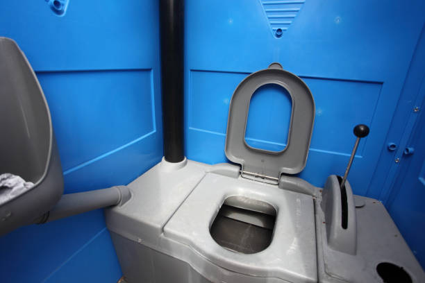 Porta potty delivery and setup in Glassmanor, MD